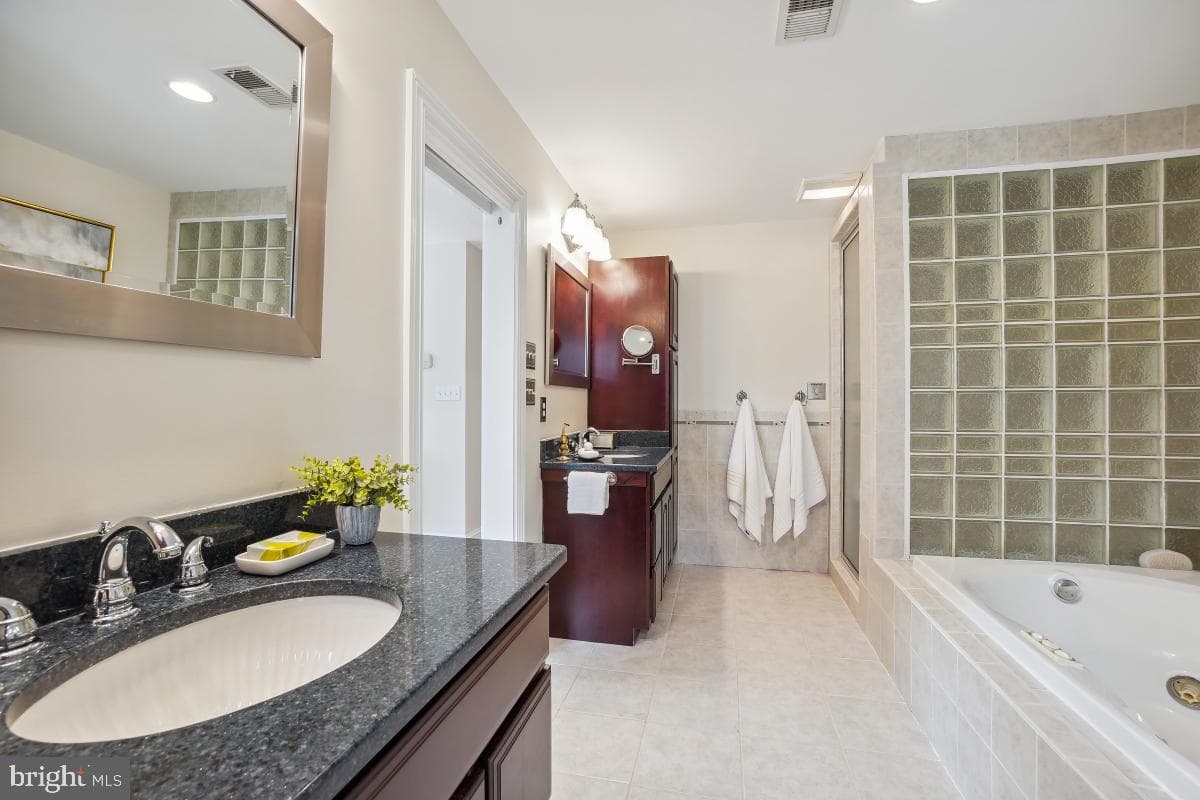 8610 Melwood Road photo 40