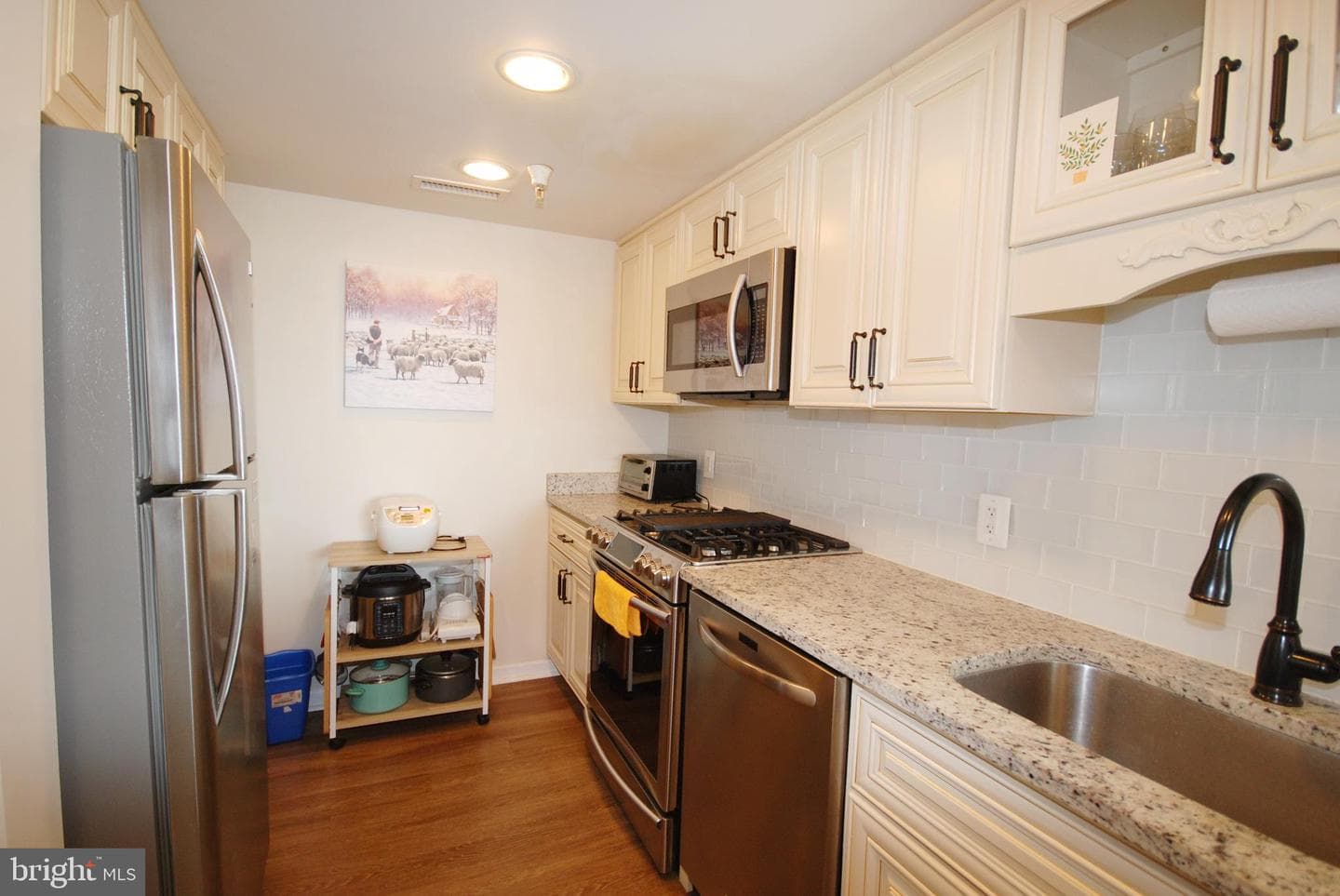 11710 Old Georgetown Road #814 photo 17