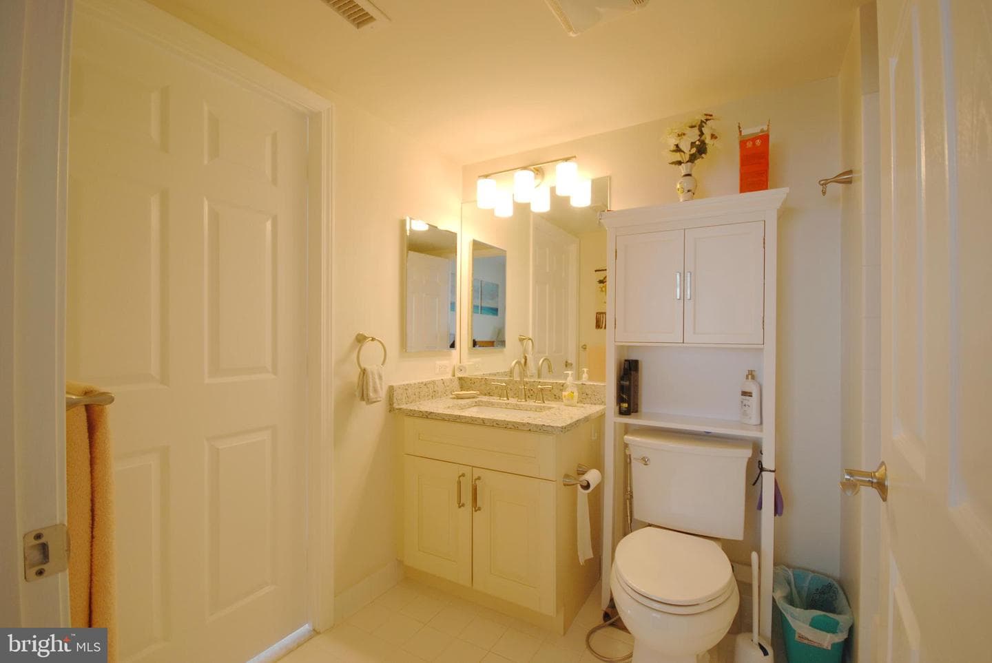11710 Old Georgetown Road #814 photo 19