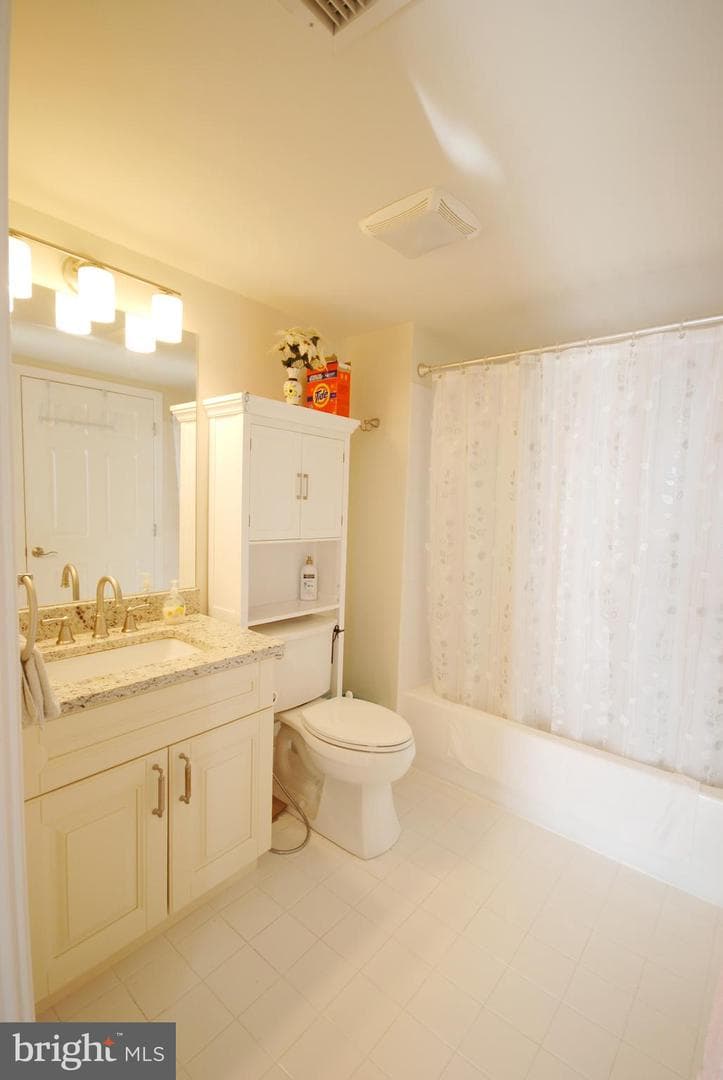 11710 Old Georgetown Road #814 photo 20