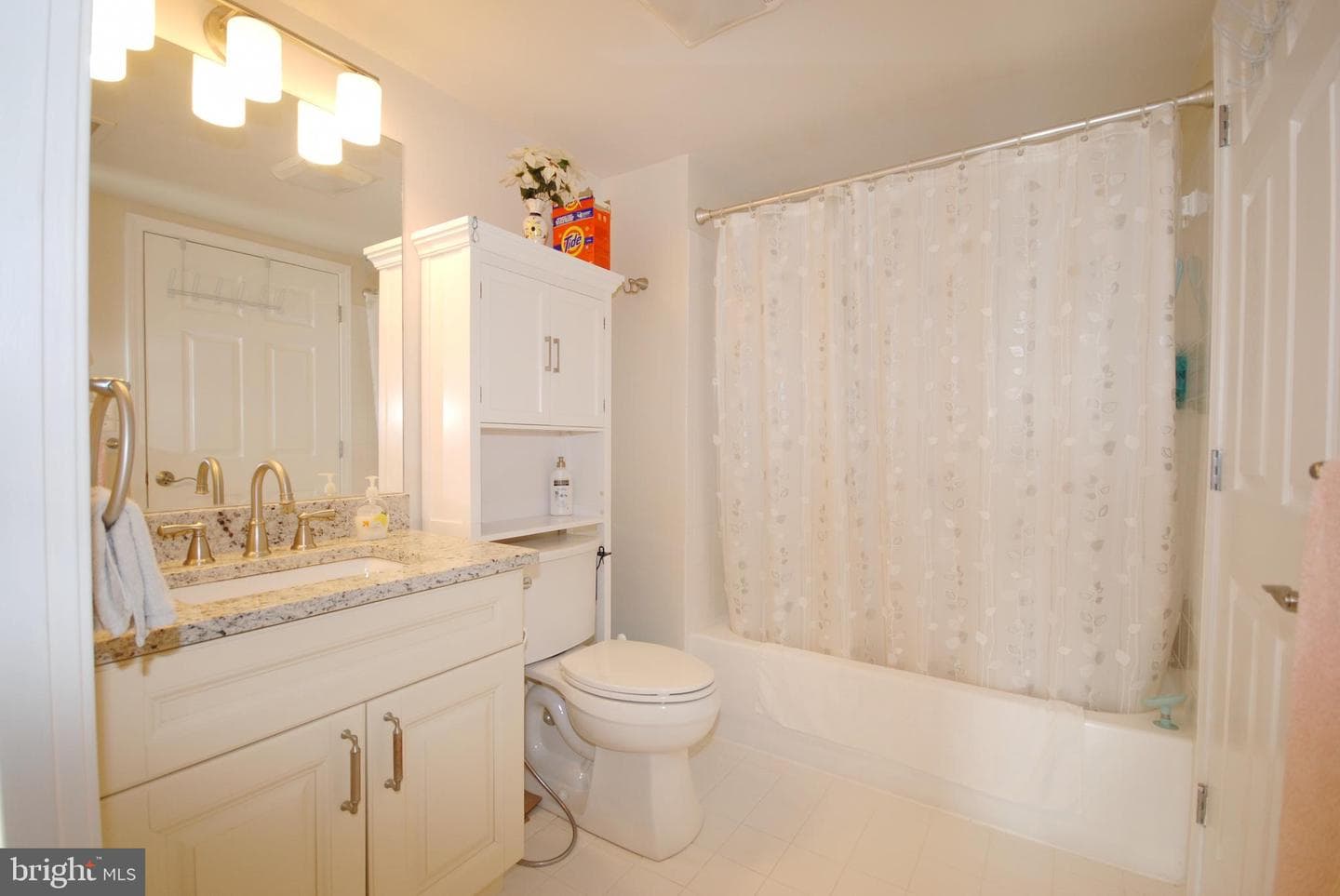 11710 Old Georgetown Road #814 photo 23