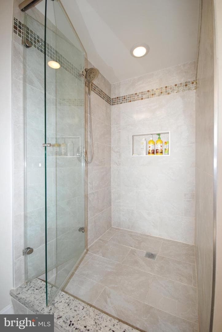 11710 Old Georgetown Road #814 photo 27