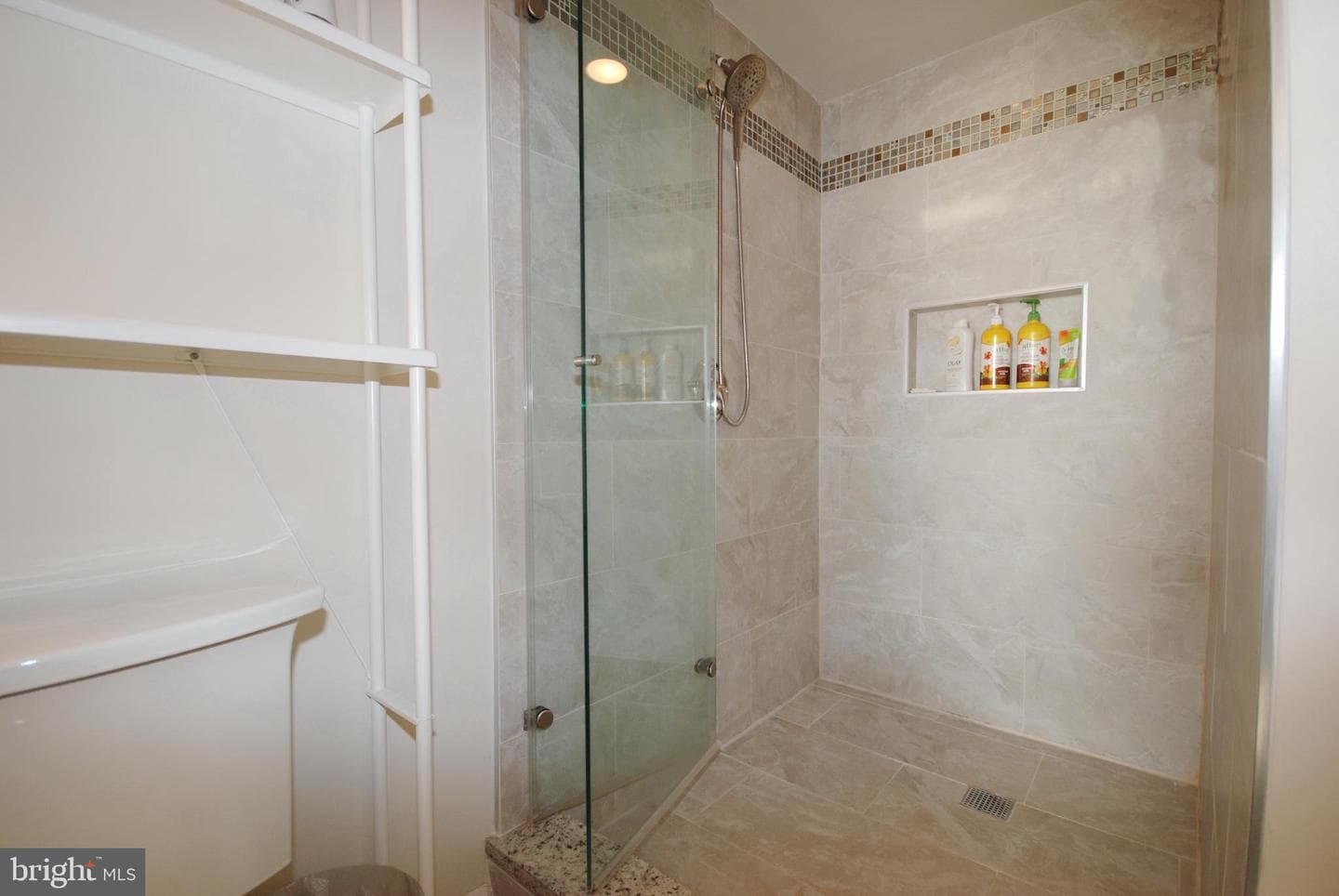11710 Old Georgetown Road #814 photo 29