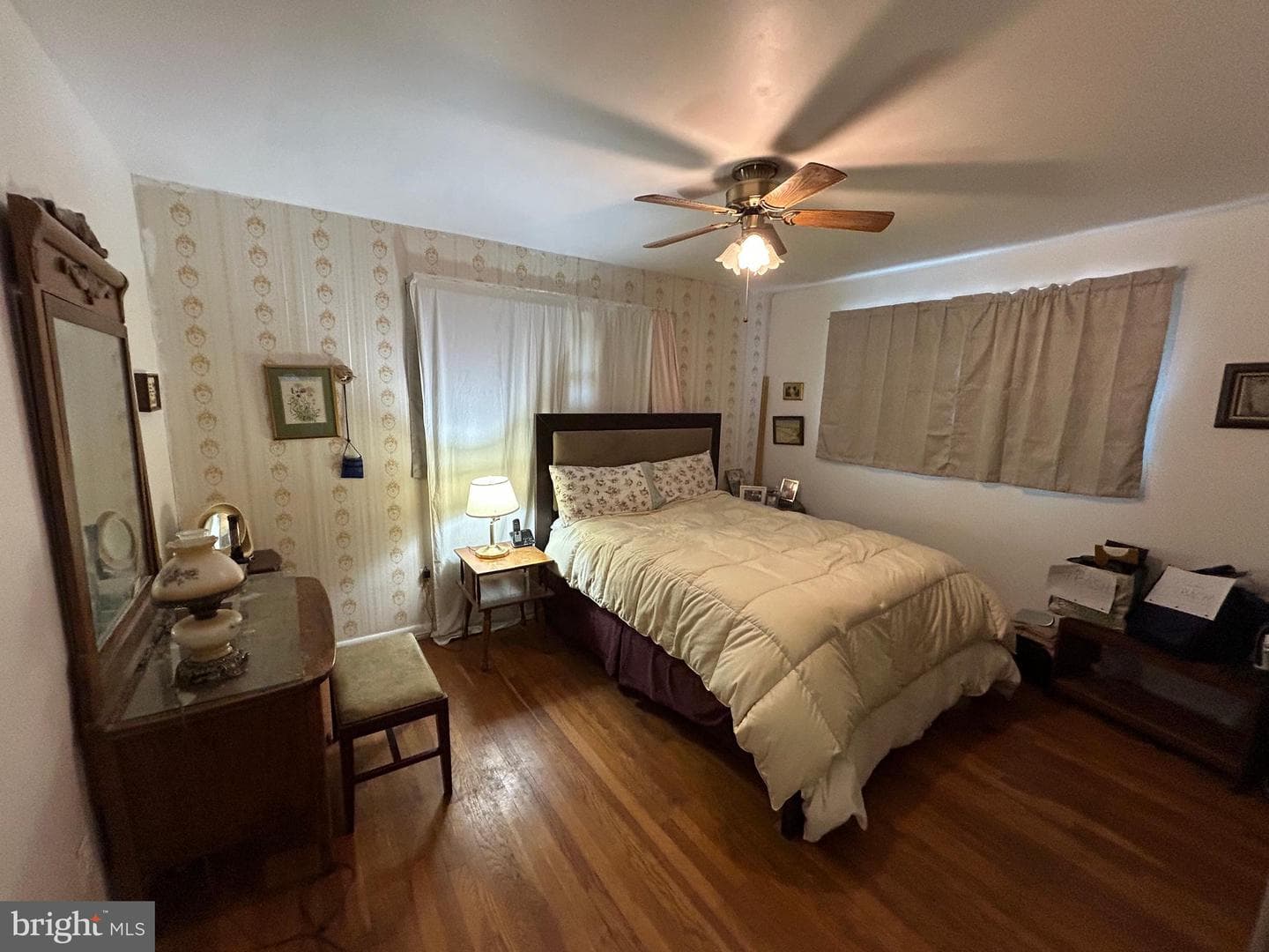 13012 Daley Street photo 11