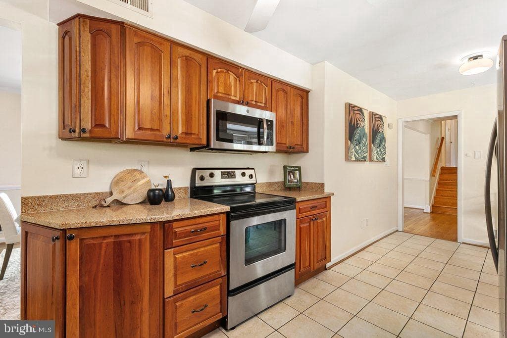 201 Mowbray Road photo 11