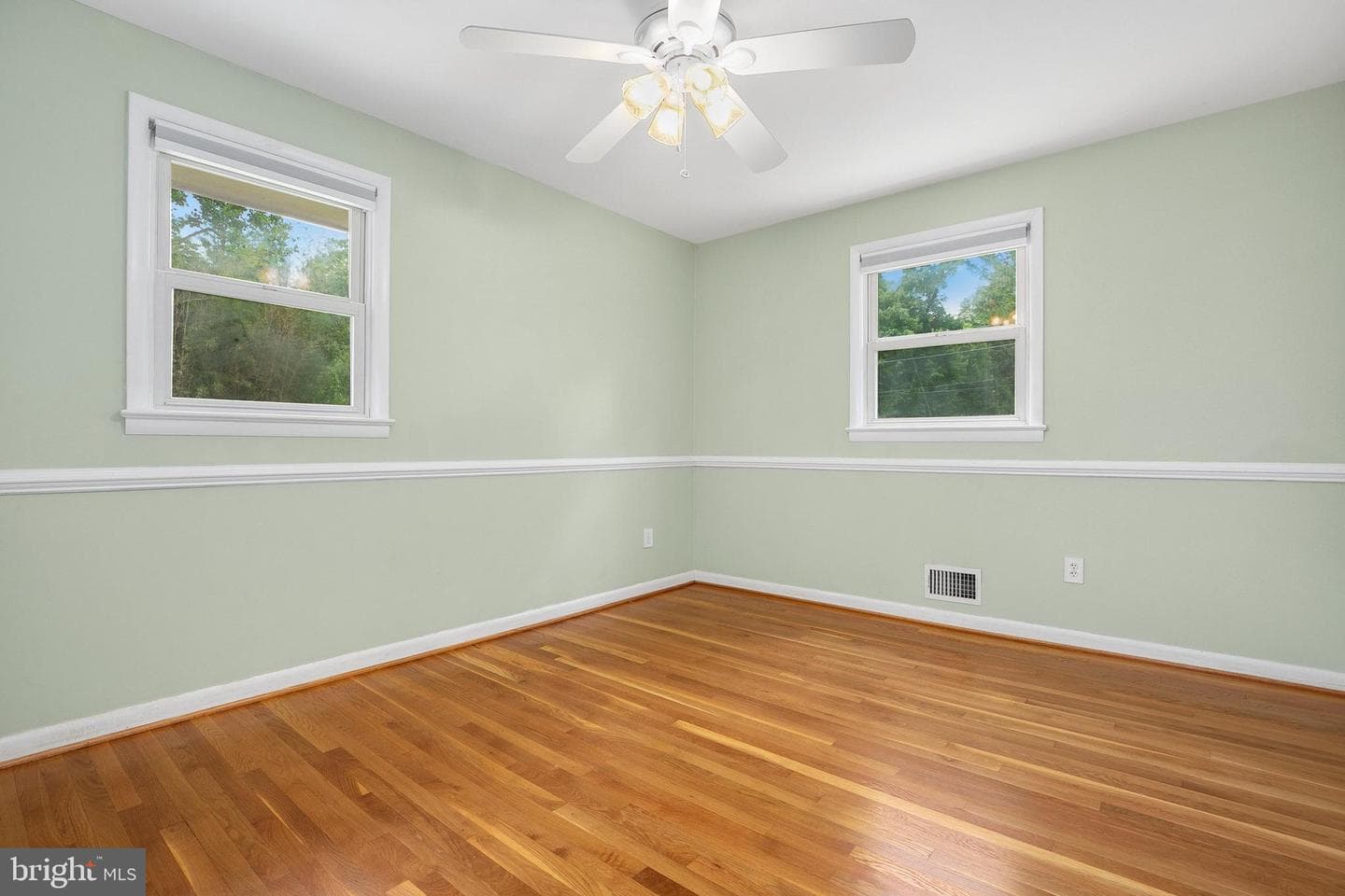201 Mowbray Road photo 22