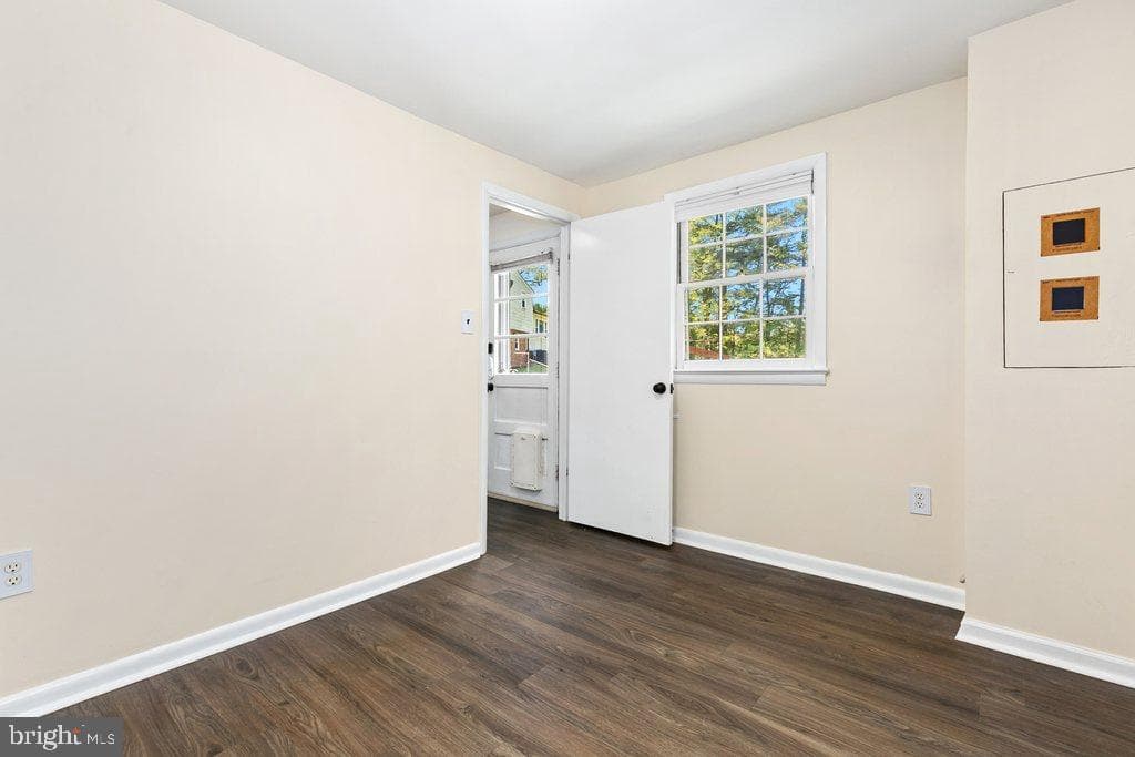 201 Mowbray Road photo 32