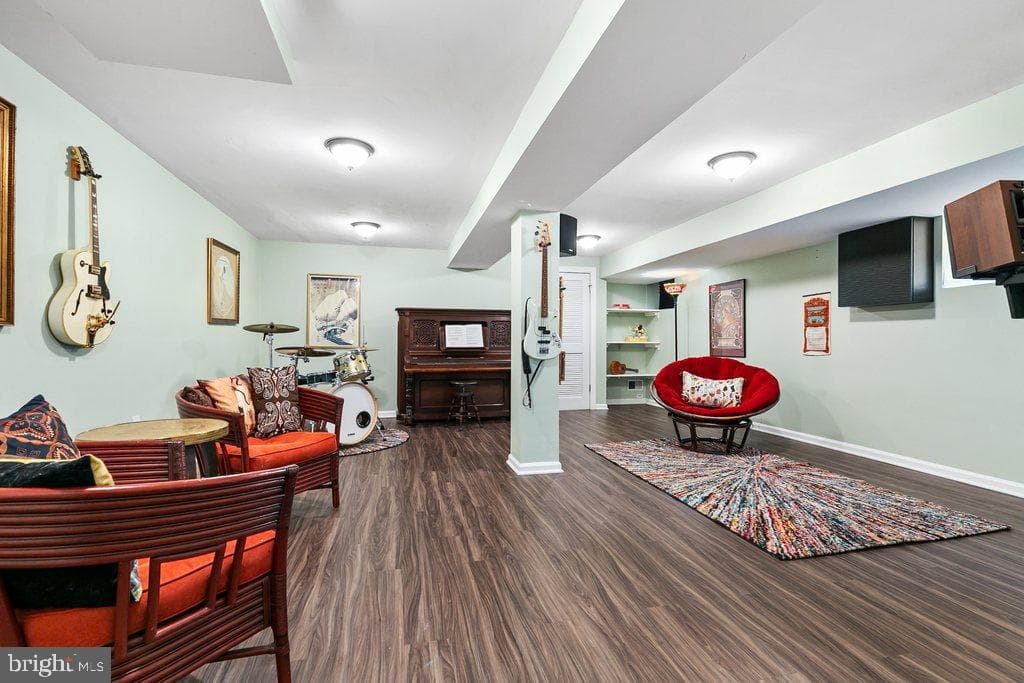 201 Mowbray Road photo 34