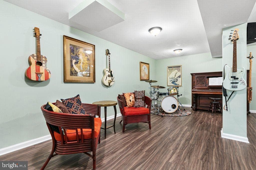 201 Mowbray Road photo 36