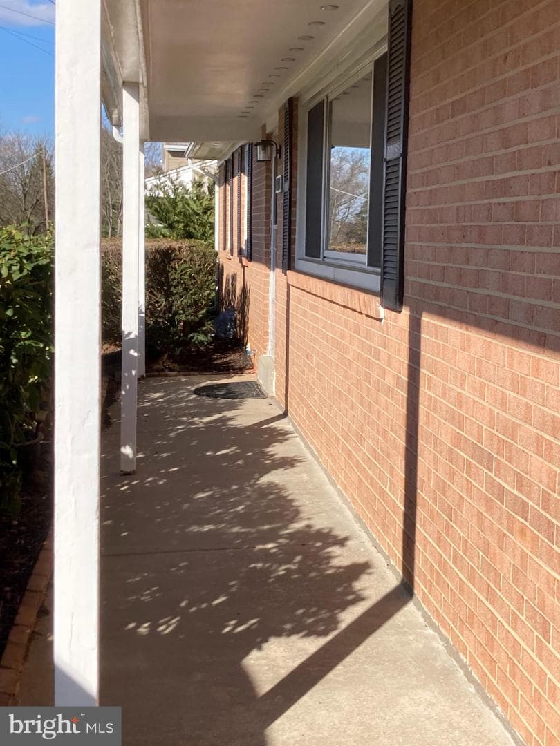 14104 Schaeffer Road photo 3