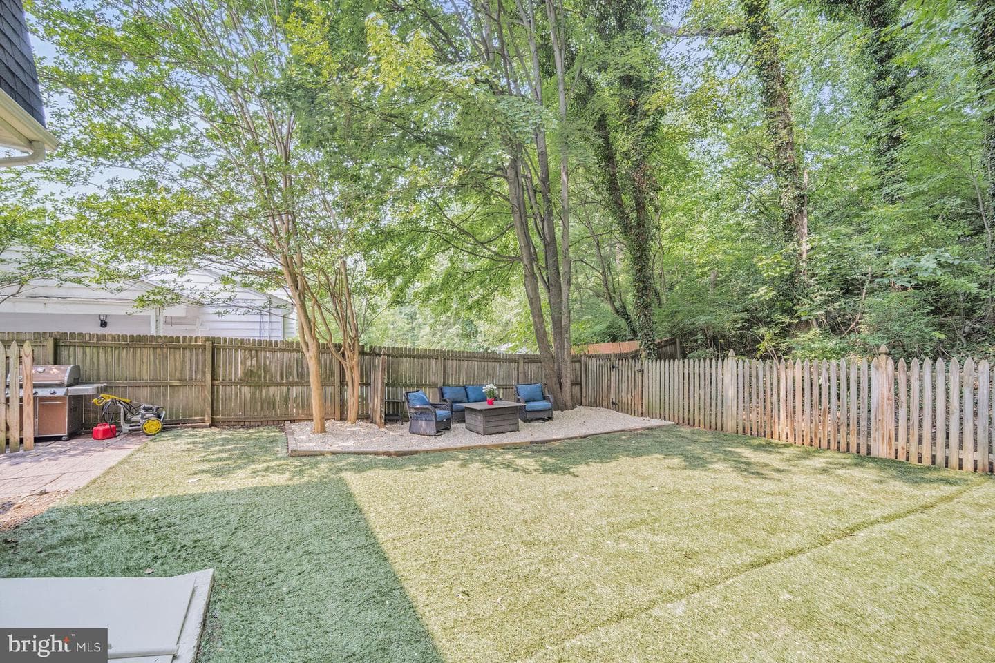 203 Nelson Street photo 36