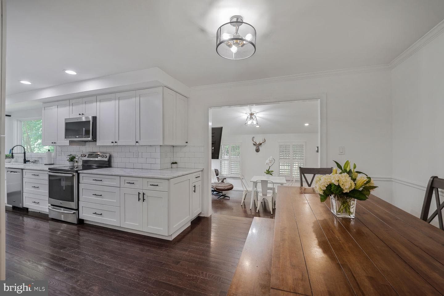 203 Nelson Street photo 9