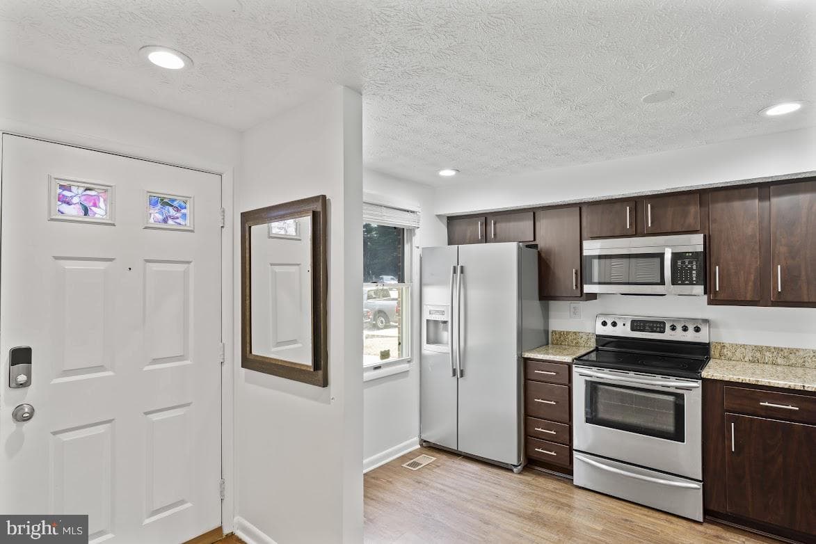 13825 Palmer House Way #32-237 photo 7