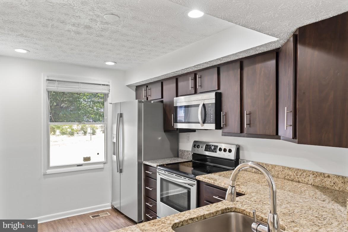 13825 Palmer House Way #32-237 photo 9