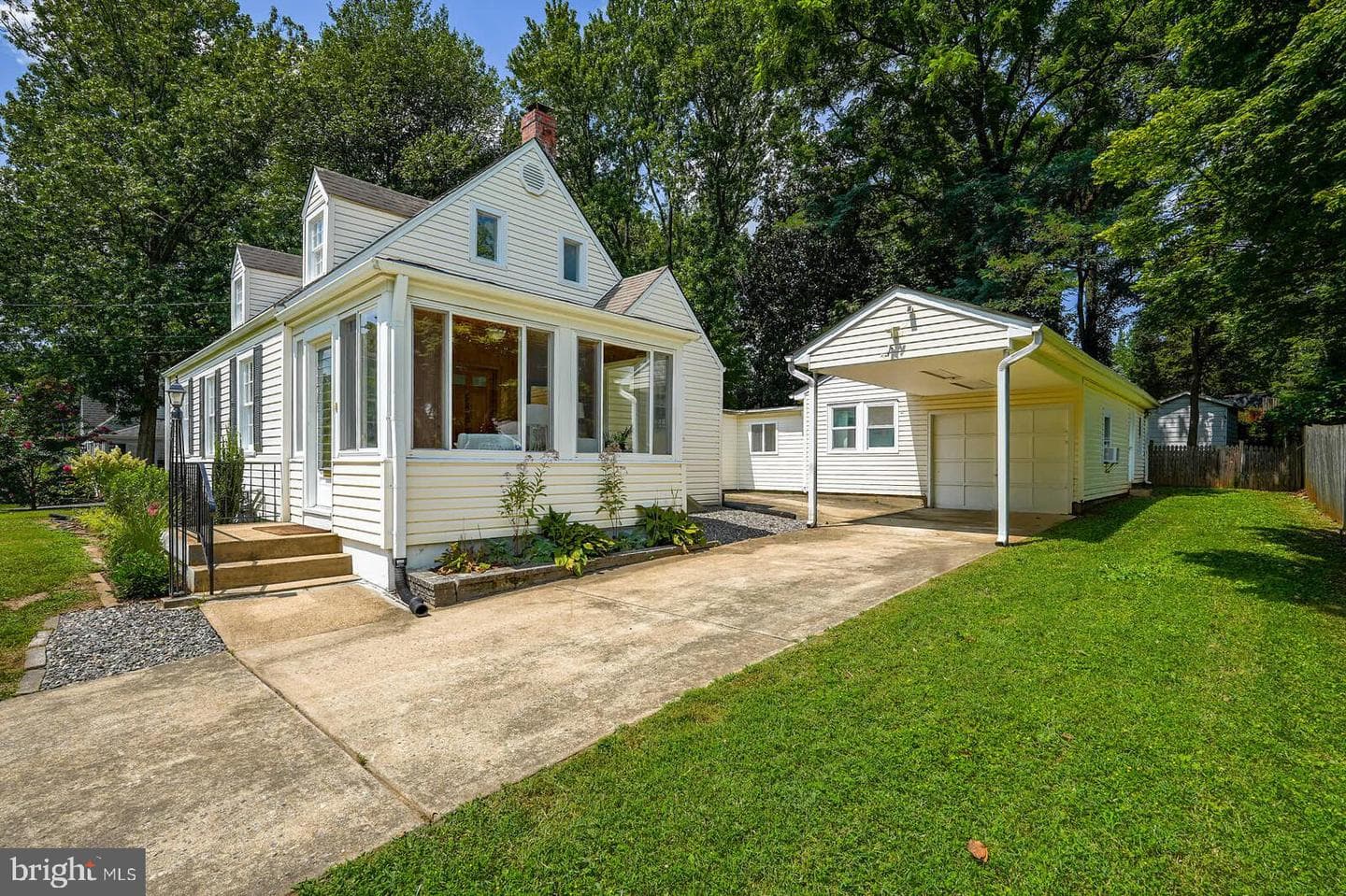 11310 Norris Drive photo 2
