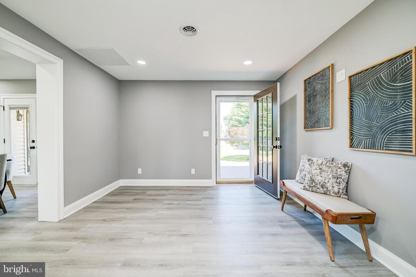 21020 Peach Tree Road photo 23