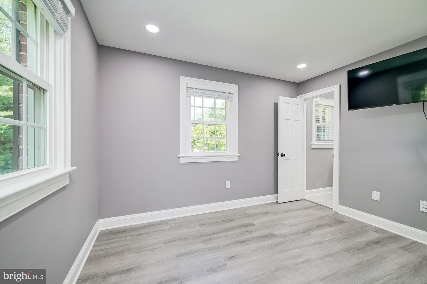21020 Peach Tree Road photo 37