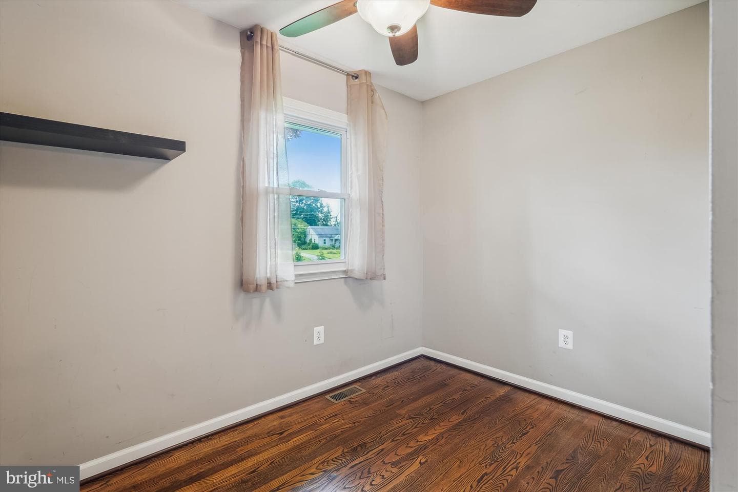 26832 Howard Chapel Drive photo 12
