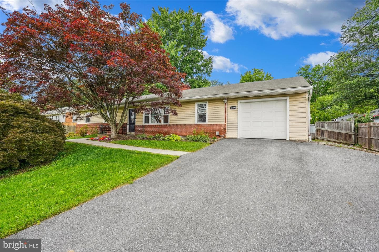 26832 Howard Chapel Drive photo 2
