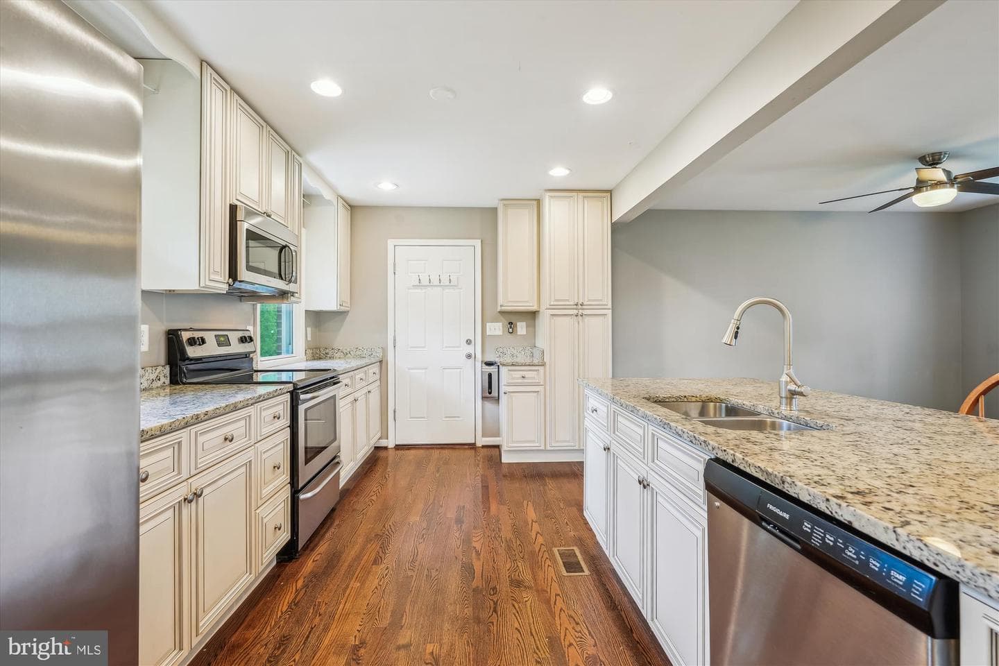 26832 Howard Chapel Drive photo 24