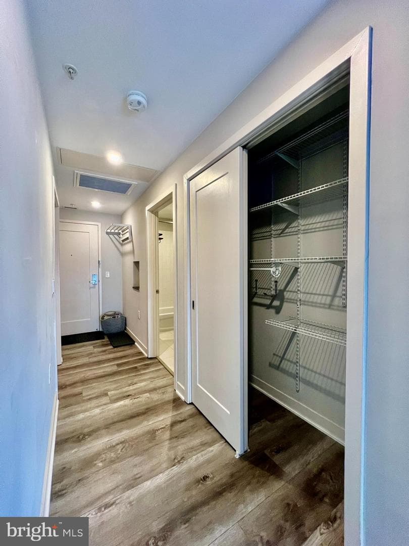 1320 Fenwick Lane #808 photo 3