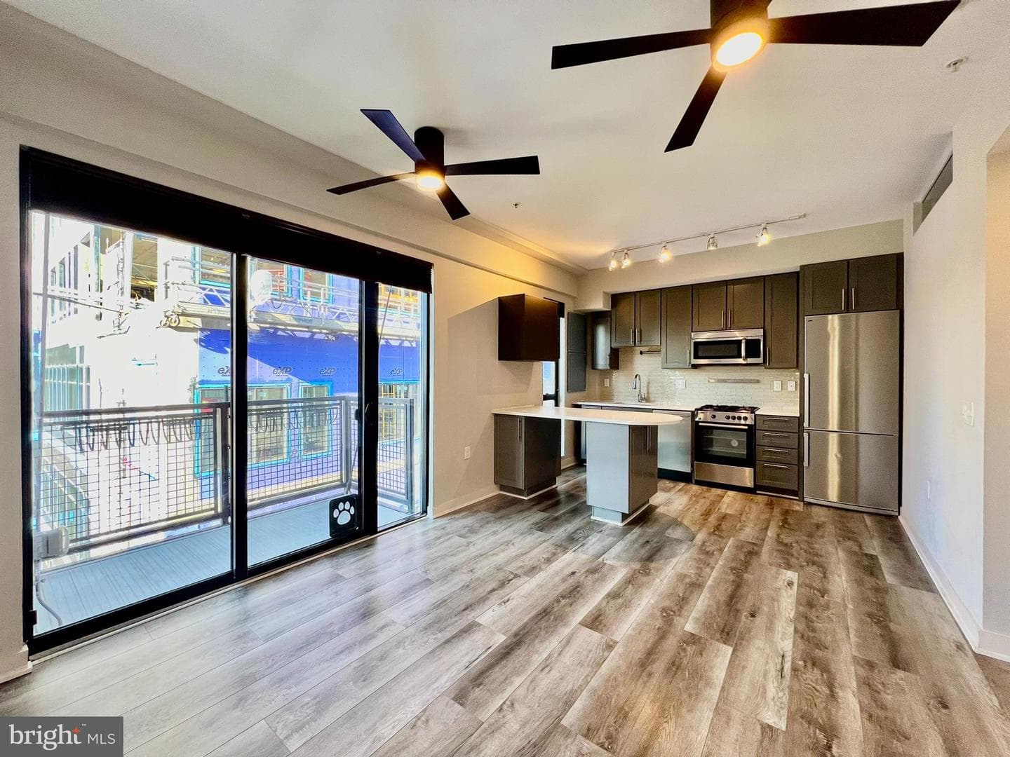 1320 Fenwick Lane #808 photo 5