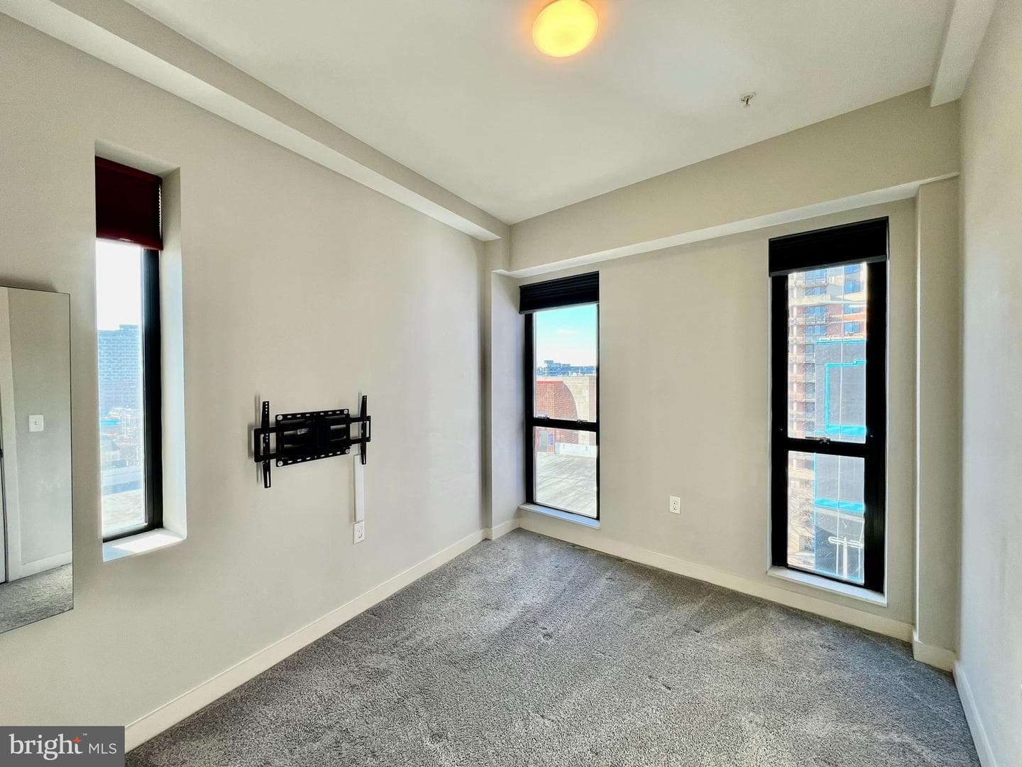 1320 Fenwick Lane #808 photo 9