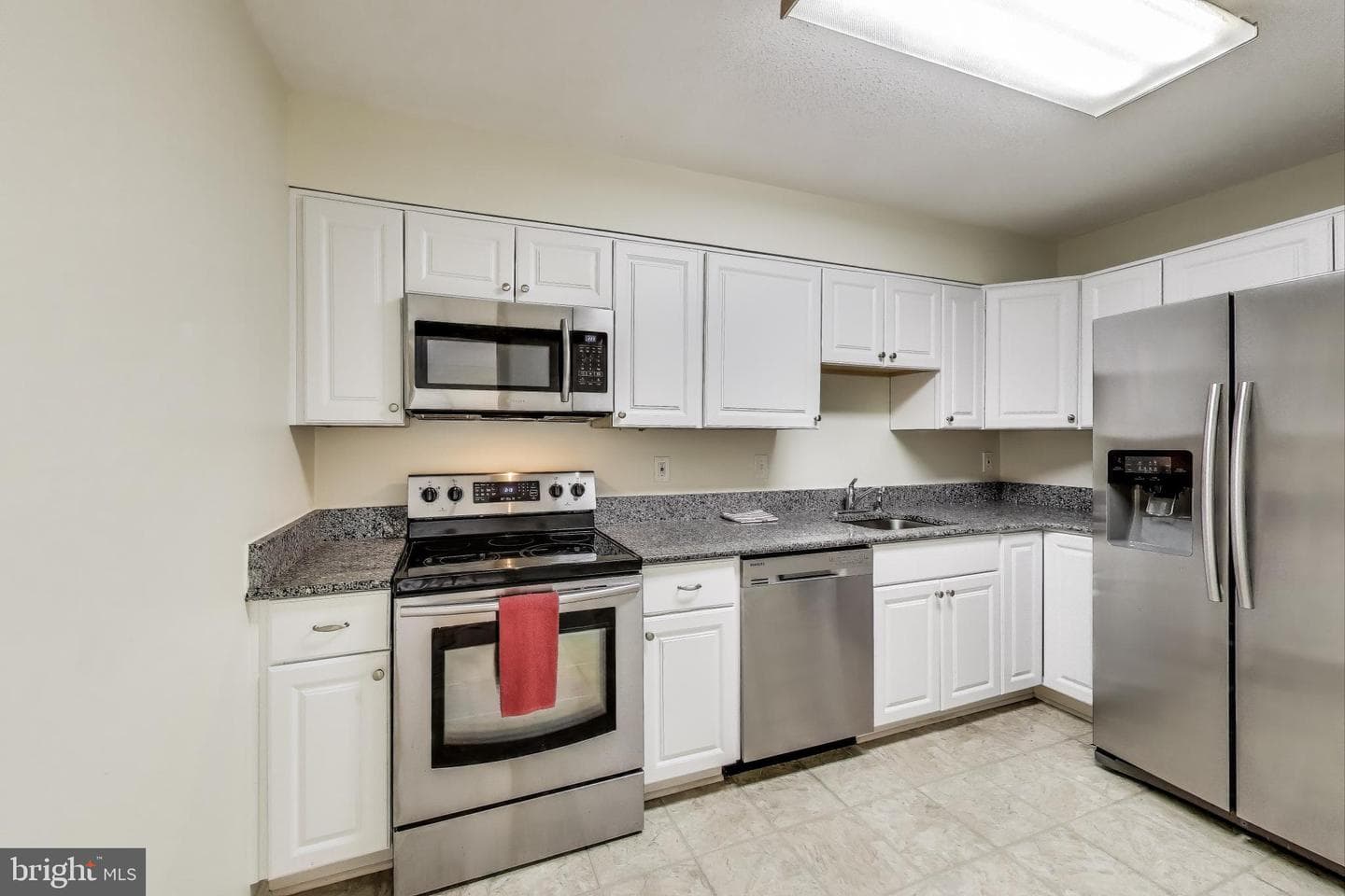 15100 Interlachen Drive #115 photo 18