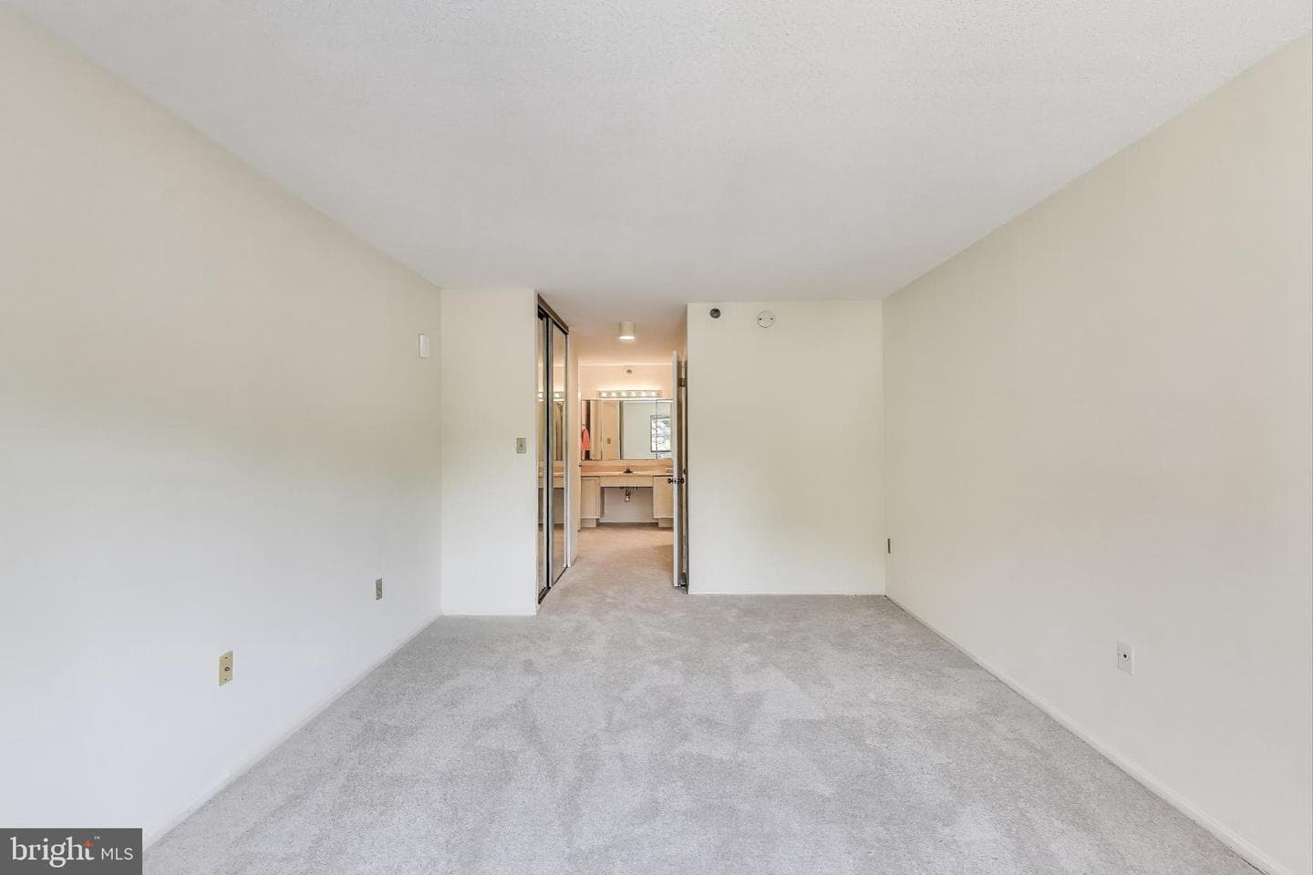 15100 Interlachen Drive #115 photo 24