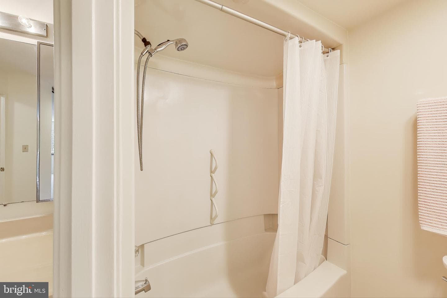 15100 Interlachen Drive #115 photo 27