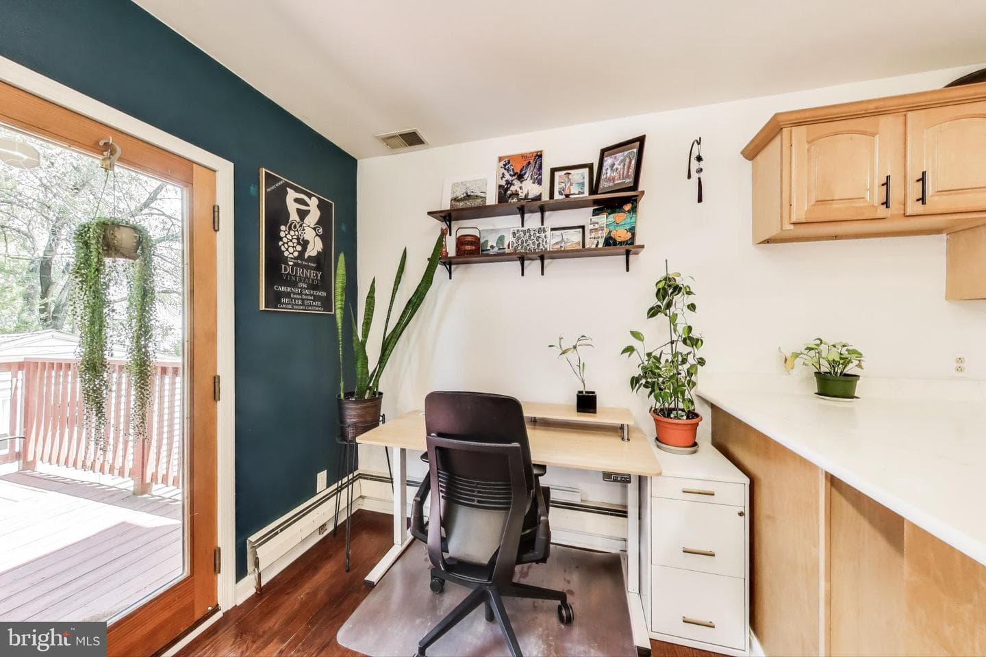 805 Islington Street photo 15