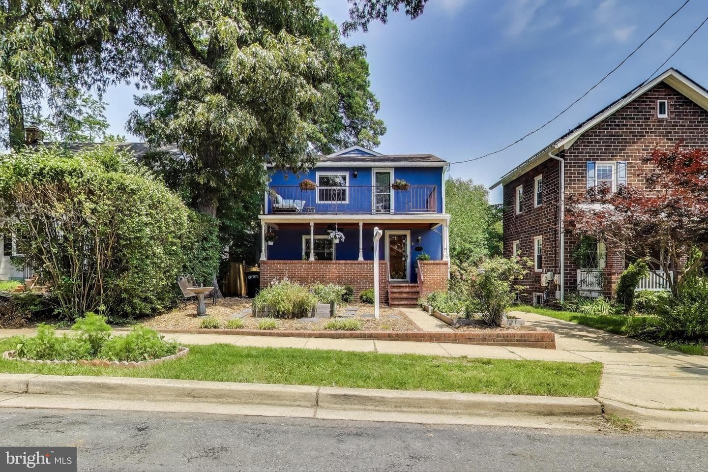 805 Islington Street photo 2