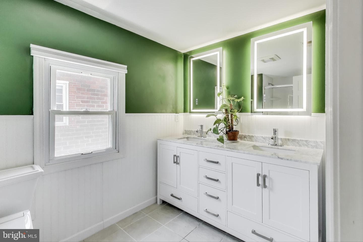 805 Islington Street photo 25