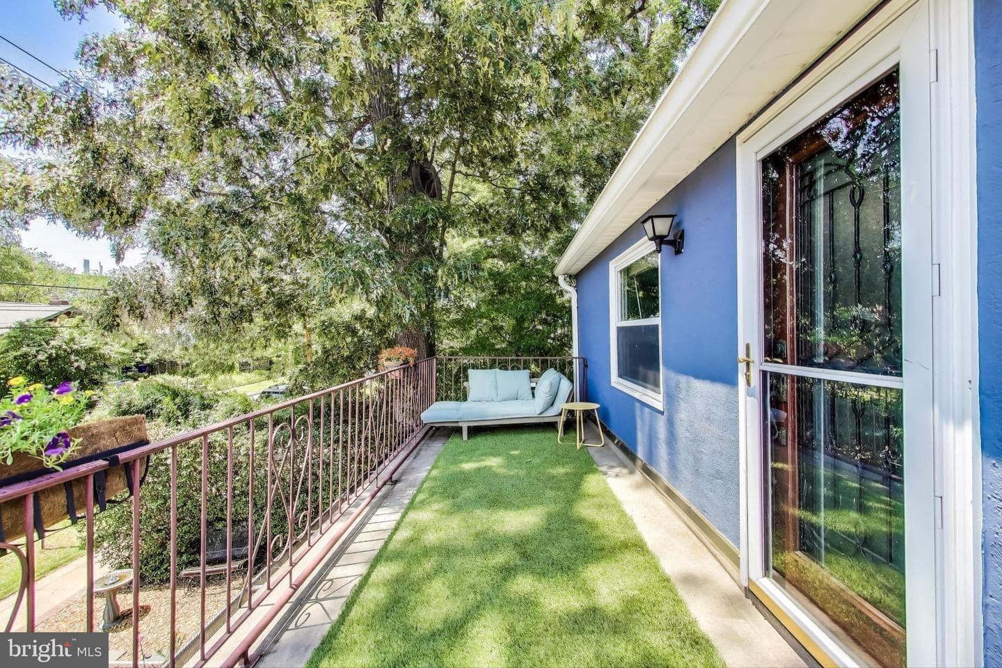 805 Islington Street photo 33
