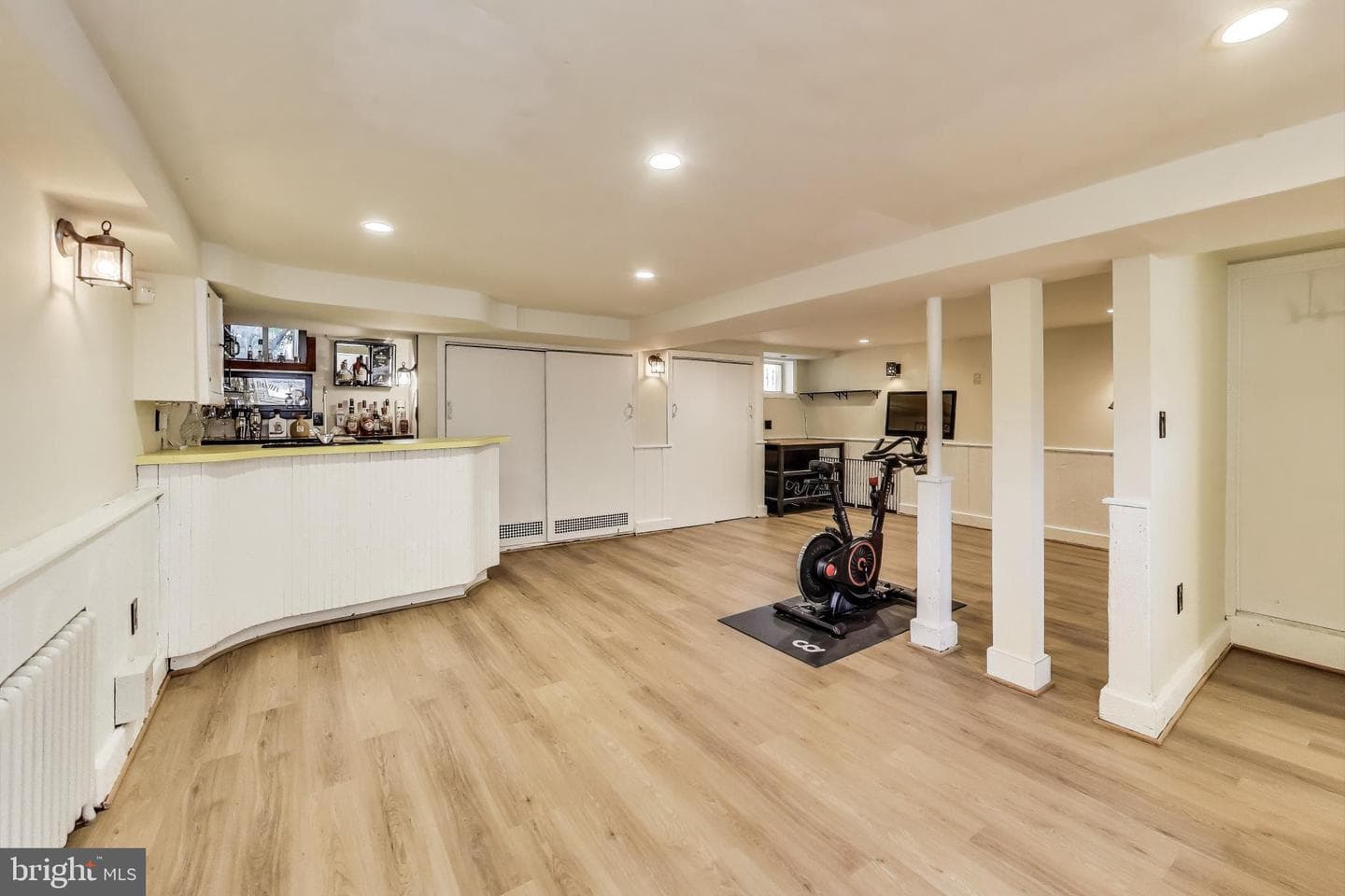 805 Islington Street photo 36