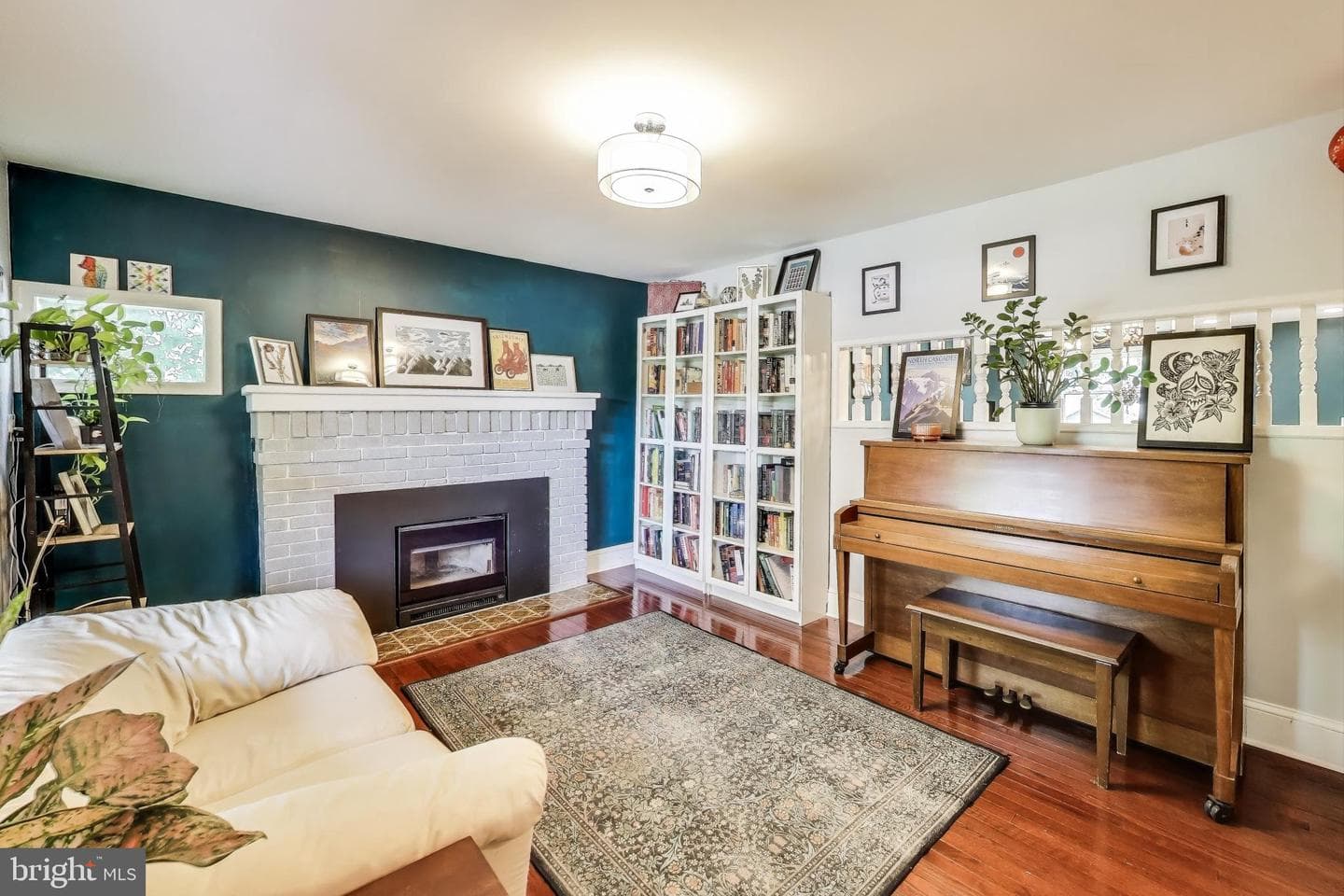805 Islington Street photo 7