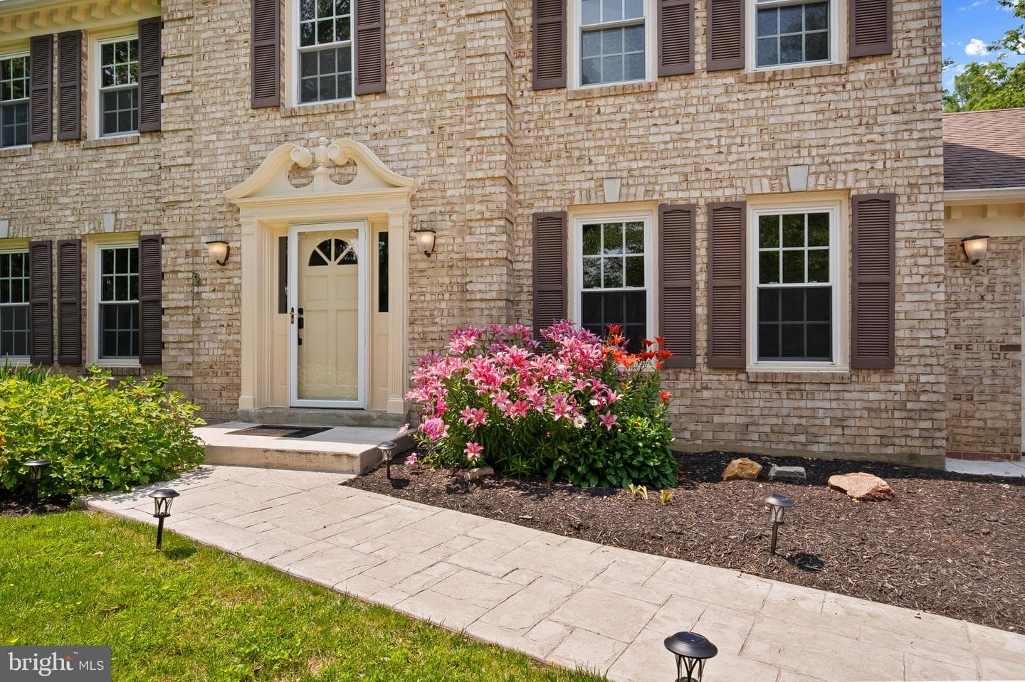 15016 Wellwood Road photo 3