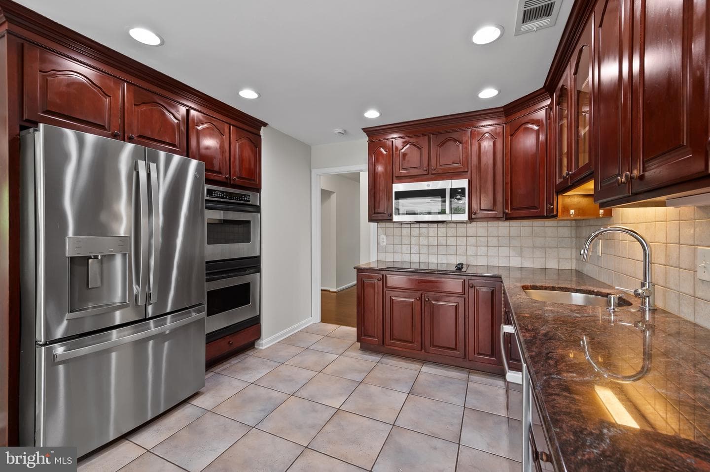 15016 Wellwood Road photo 9