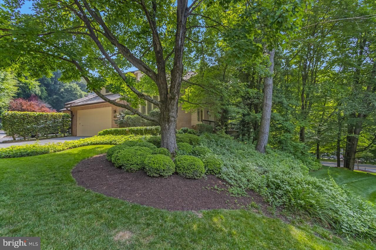 6101 Davenport Terrace photo 41