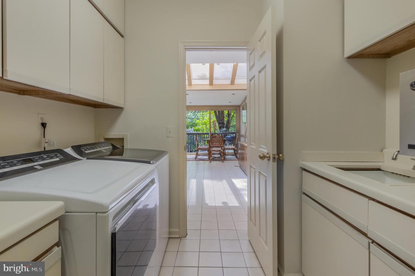6101 Davenport Terrace photo 5