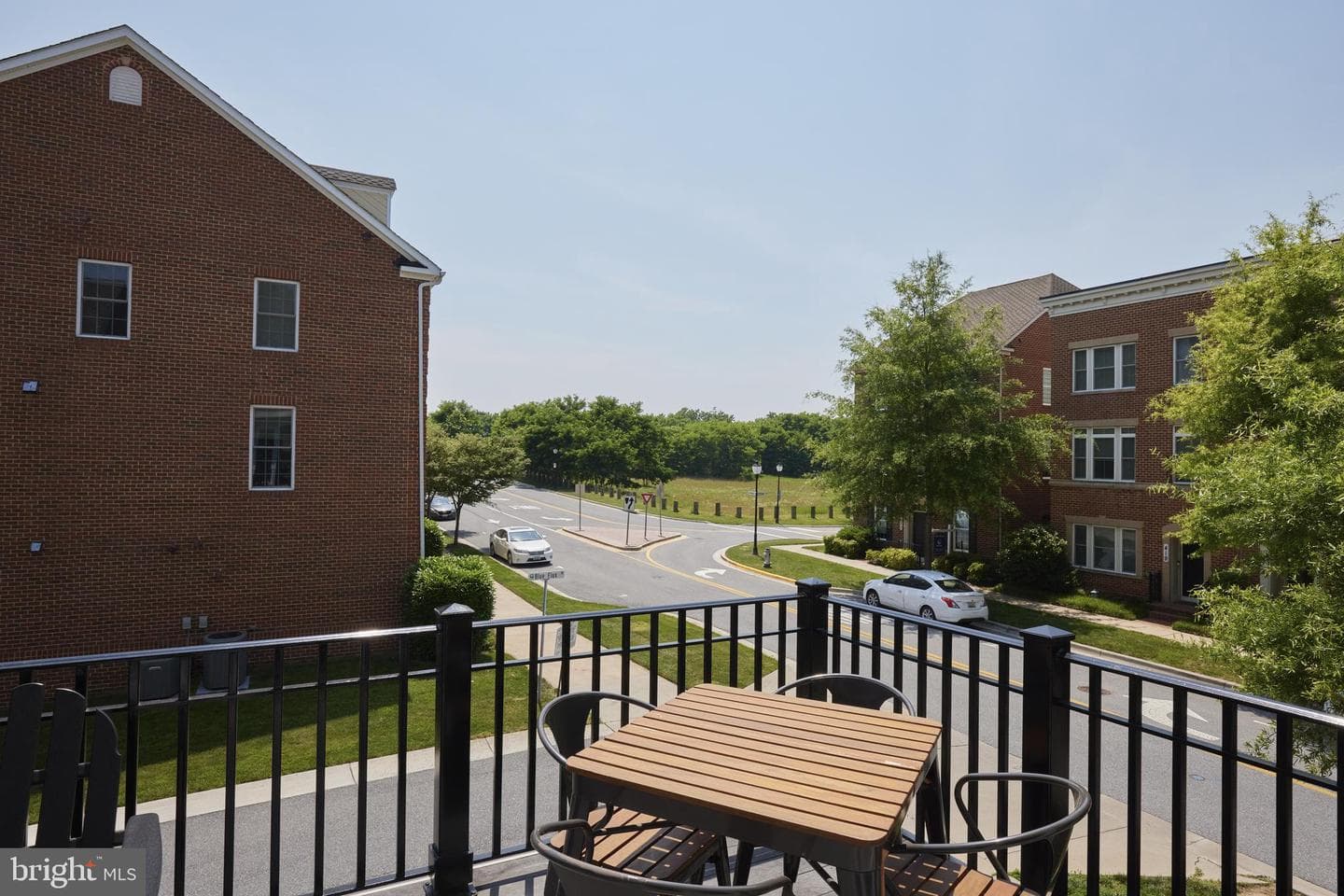 400 Blue Flax Place photo 23