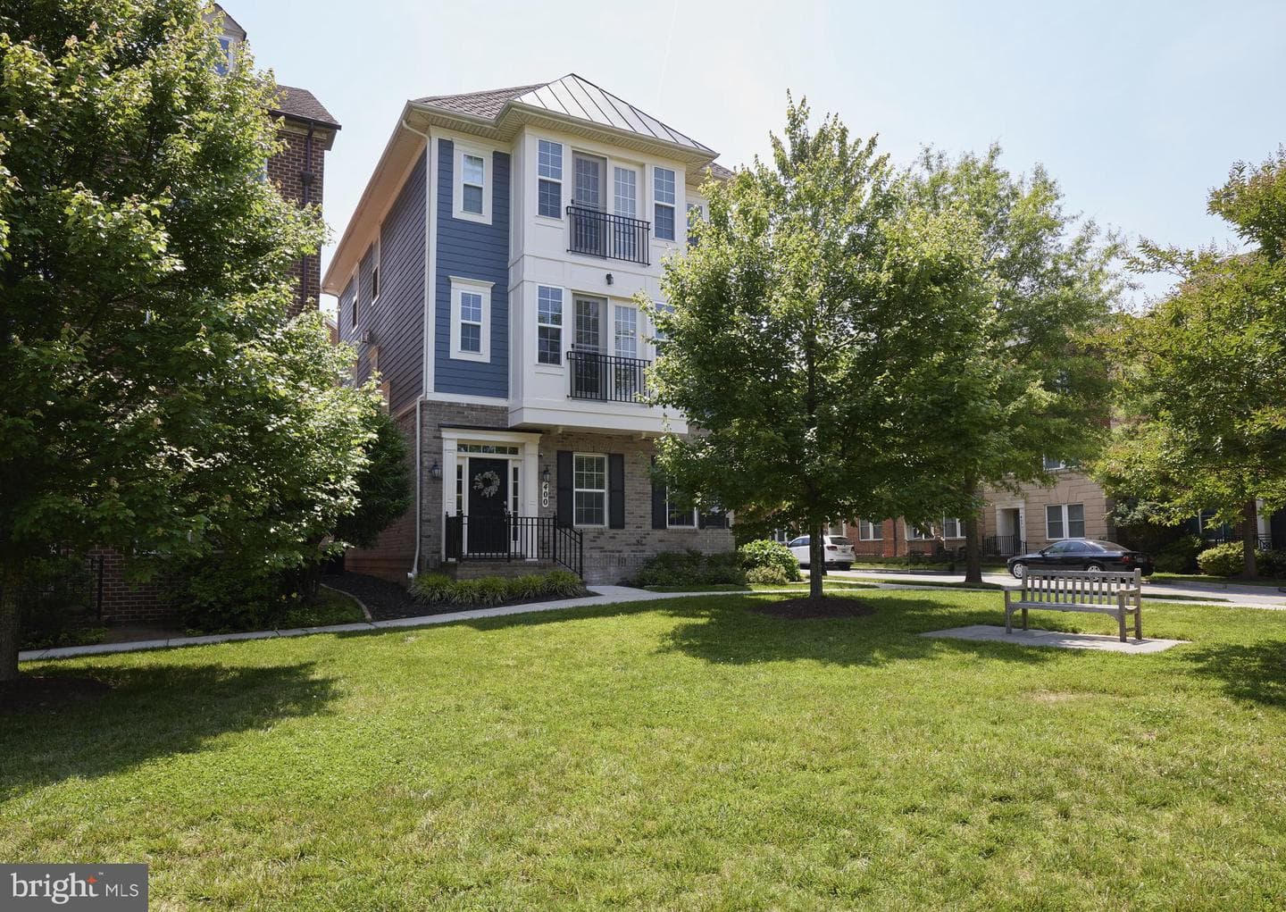 400 Blue Flax Place photo 42