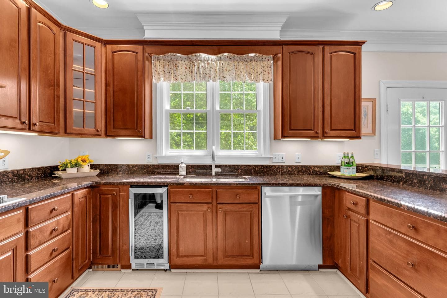 19825 Tanbark Way photo 36