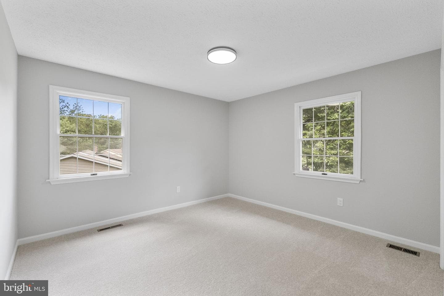 24765 Showbarn Circle photo 27