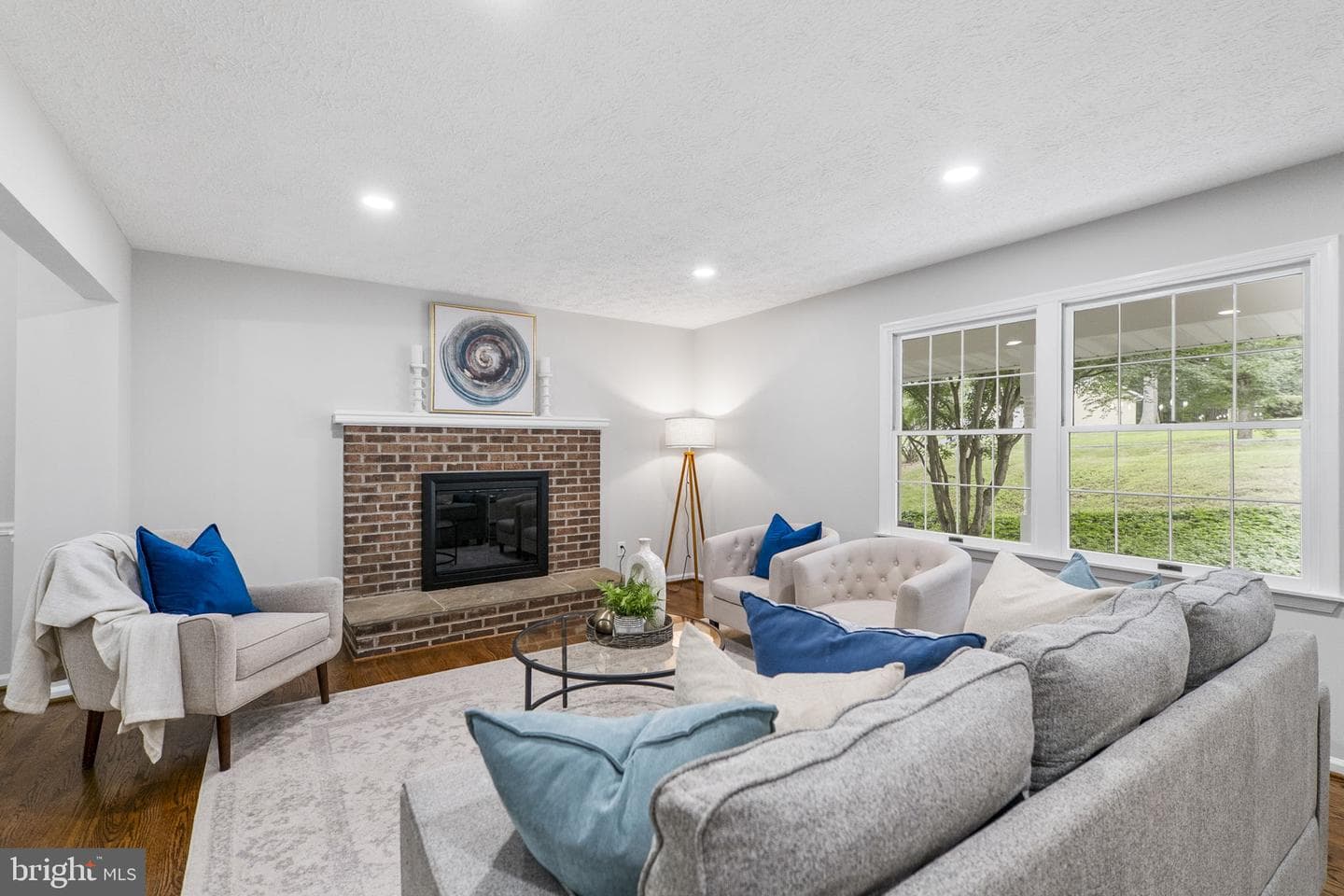 24765 Showbarn Circle photo 7