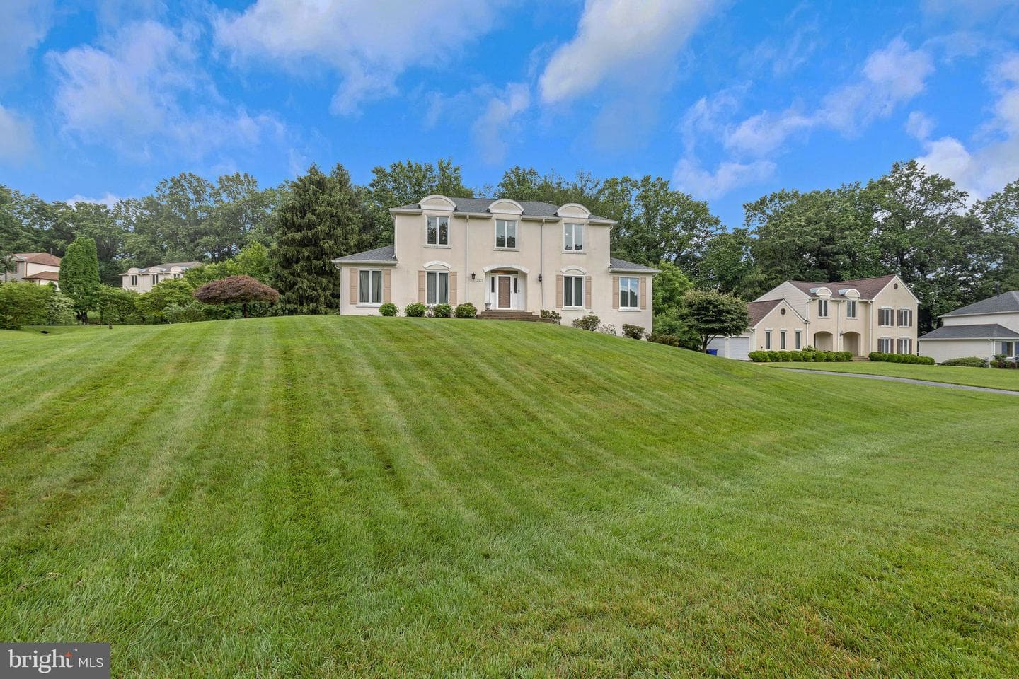 2825 Cabin Creek Drive