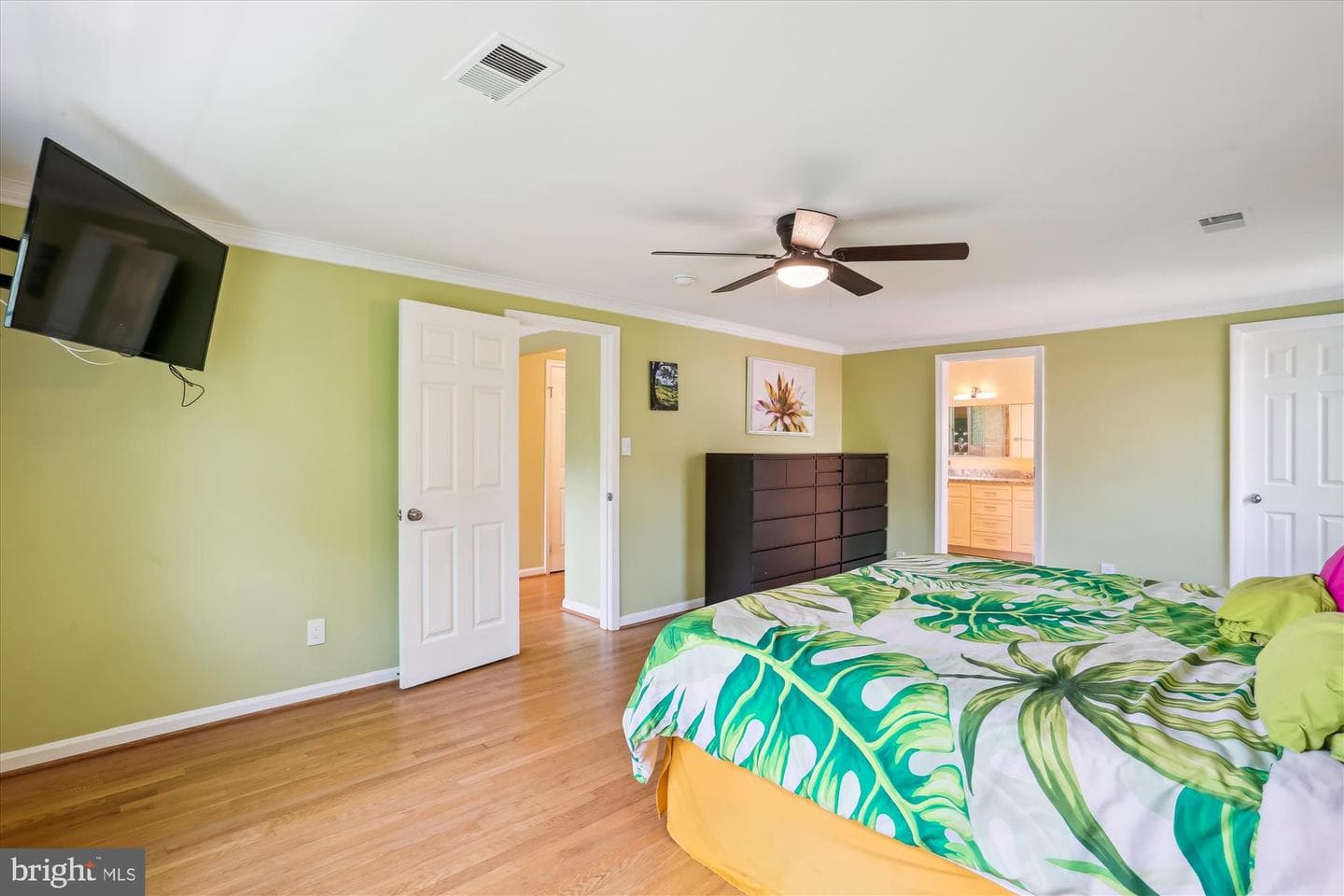 12323 Overpond Way photo 45