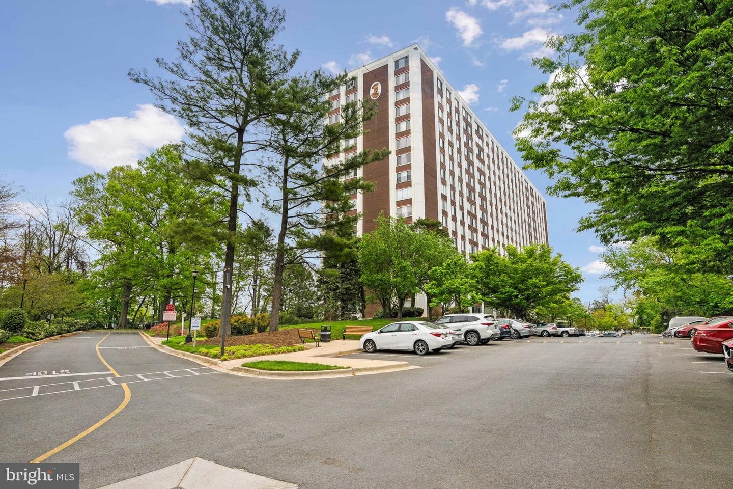 11801 Rockville Pik #1012 photo 1