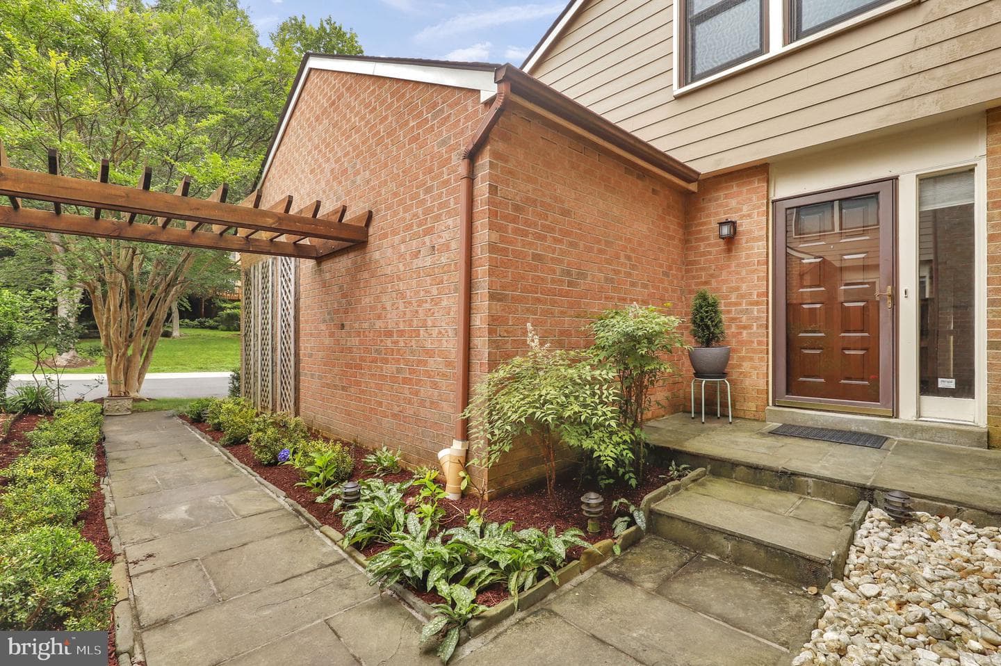6430 Wishbone Terrace photo 2