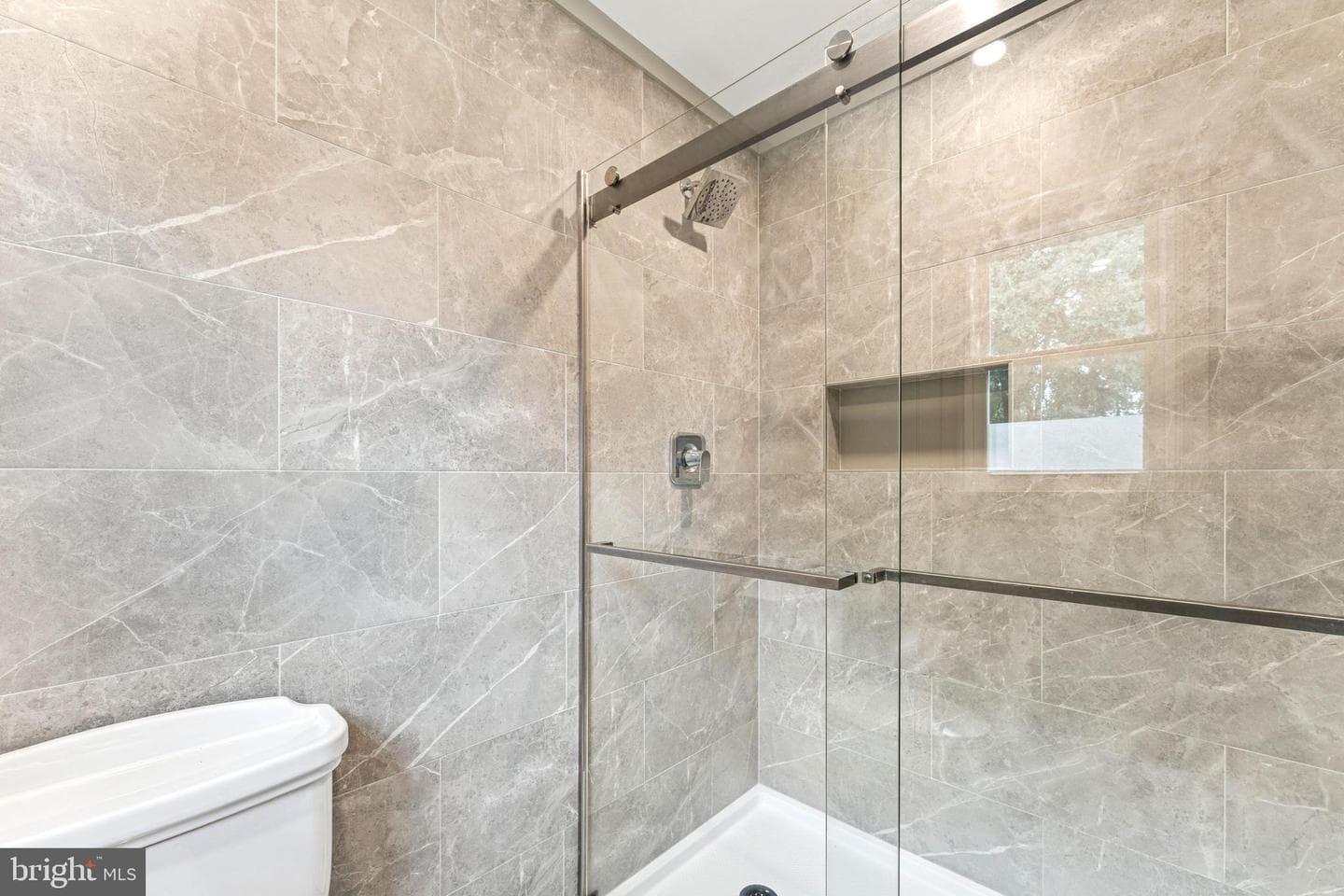 16912 Governors Way photo 23